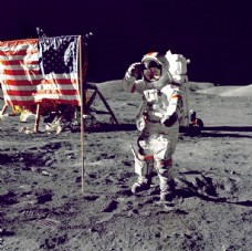 月球表面宇航员登月